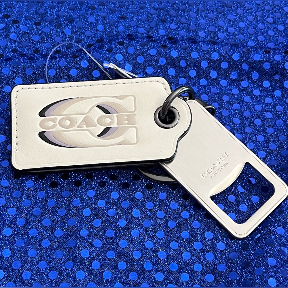 Coach Keyring - Picture 4 of 5